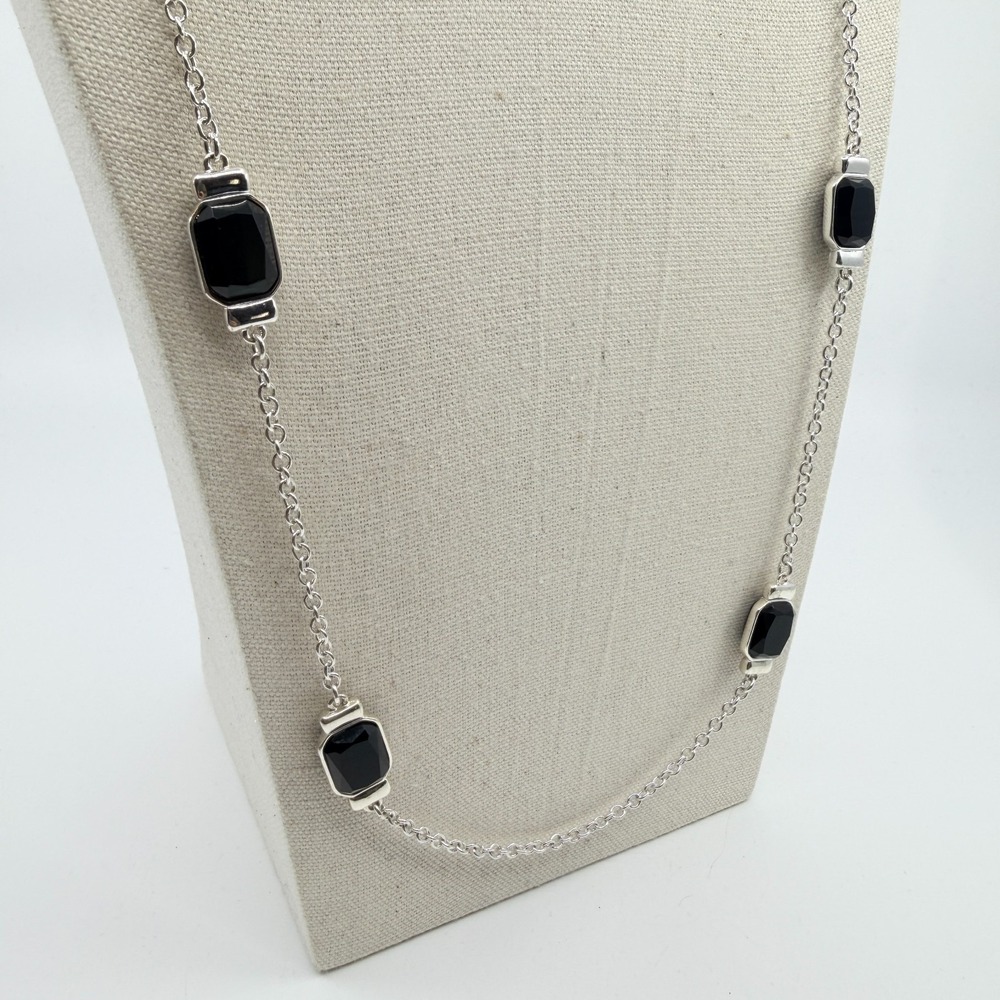 Vintage Silver Tone Station Necklace with Black Rectangular Stones - Picture 4 of 11